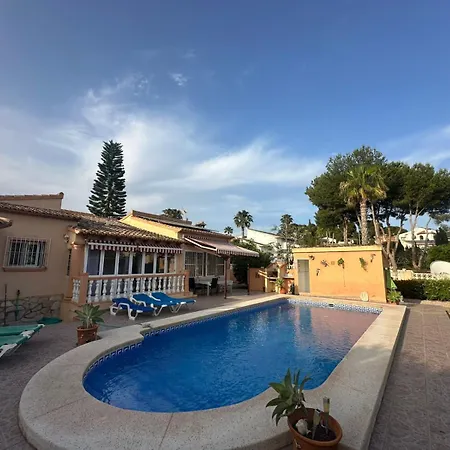Melocoton Villa *